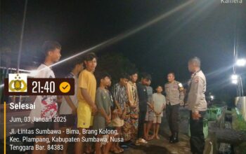 Polsek Plampang Gelar Patroli Bluelight, Ciptakan Rasa Aman dan Himbau Remaja Jauhi Kenakalan