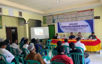 Sat Resnarkoba Polres Sumbawa Barat lakukan Penyuluhan Bahaya Narkoba di Desa Mantar