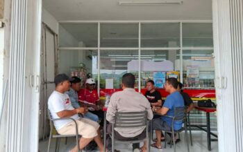 Sat Binmas Polres Bima Kota Laksanakan Jumat Curhat di Kelurahan Tanjung