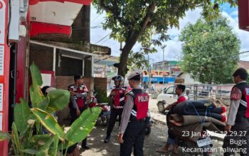 Sat Samapta Polres Sumbawa Barat Lakukan Patroli Dialogis Sasar Pertokoan Dalam Kota