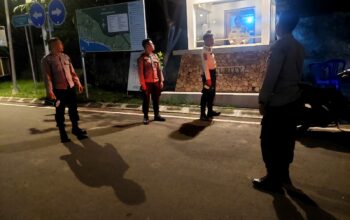 Patroli Fajar Humanis Polres Loteng Cegah Aksi Kriminalitas Pada Malam Hari.