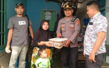 93 Minggu Berkah, Polsek Kediri Tak Henti Beri Nutrisi untuk Anak Stunting