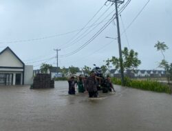 Lombok Barat Dilanda Banjir, Warga Dievakuasi