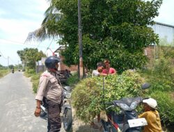 Bhabinkamtibmas Dukung Ketahanan Pangan, Warga Merembu Antusias!