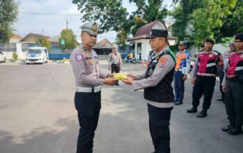 Operasi Keselamatan Rinjani 2025, Polres Lobar Tingkatkan Kesehatan Personel dengan Pembekalan Medis