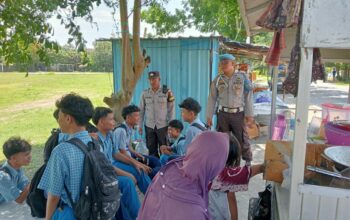 Patroli Siang Polsek Gerung, Sasar Pelajar, Taman, hingga Rumah Sakit