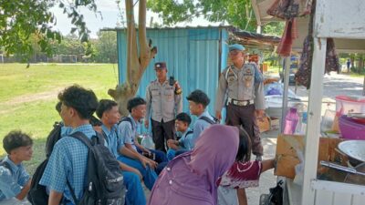 Patroli Siang Polsek Gerung, Sasar Pelajar, Taman, hingga Rumah Sakit