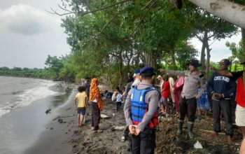 Tragedi di Laut Pekat: Dua Nelayan Hilang, Polsek Pekat Bergerak Cepat