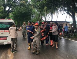 Tim Gabungan Evakuasi Warga Terseret Arus Sungai di Kecamatan Rhee Sumbawa