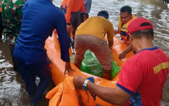 Polairud Polda NTB Bantu Pencarian Korban Terseret Terseret Arus di Sumbawa