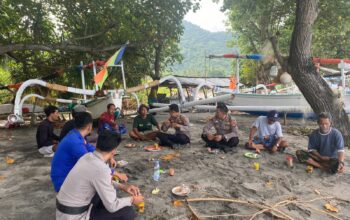 Satpolair Polres Lombok Utara Edukasi Keselamatan Kepada Kelompok Nenalayan