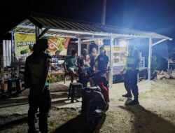 Anggota Piket Jaga Polsek Poto Tano Laksanakan Patroli Dialogis, Jaga Situasi Kamtibmas Tetap Kondusif