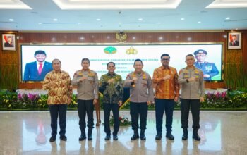 Kapolri-Kemenhut Tandatangani MoU, Komitmen Jaga Hutan Indonesia dengan Penegakan Hukum