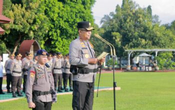 Pimpin Apel Peringatan Hari Kesadaran Nasional, Kapolda NTB Sampaikan Pesan Moril Kepada Personil