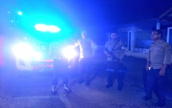 Polsek Rasanae Barat Gelar Patroli Blue Light Rutin untuk Cegah Gangguan Kamtibmas