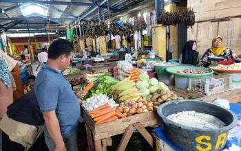 Polsek Dompu Kawal Stabilitas Harga Sembako Jelang Ramadhan