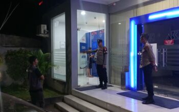 Patroli Rutin, Polres Lombok Tengah Sambangi Obyek Vital Perbankan.