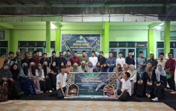Jalin Silaturrahim, Alumni MA Nurul Jannah NW Ampenan Menggelar Buka Puasa Bersama.