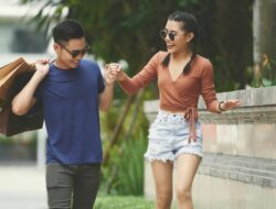 Perempuan Jomblo Berstandar Tinggi, Realistis atau Pemilih?