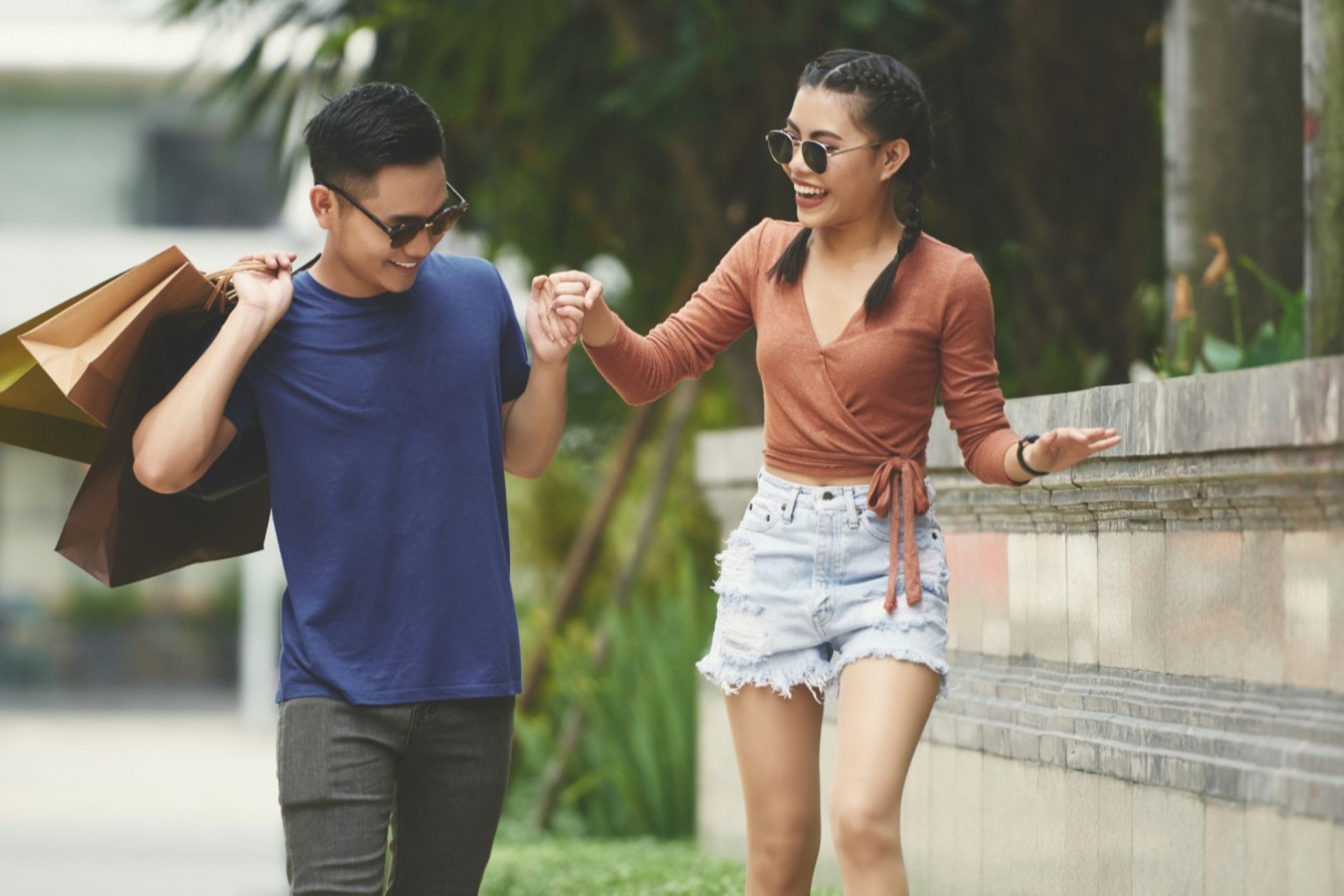 Perempuan Jomblo Berstandar Tinggi, Realistis atau Pemilih?