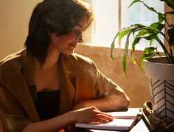 10 Kalimat yang Bisa Mengubah Hidup Saat Terpuruk!