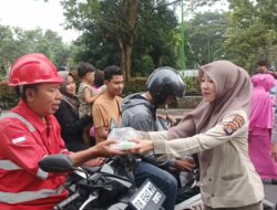 Polres Lombok Barat Berbagi Takjil: Wujud Kepedulian di Bulan Ramadan