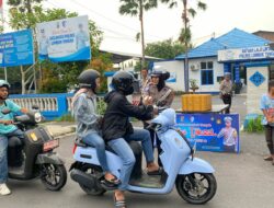 Polres Lombok Tengah Bagikan Takjil Kepada Masyarakat Setiap Hari Selama Bulan Ramadan.