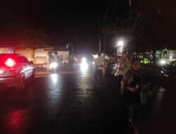 Polisi Kawal Tarawih di Labuapi, Ibadah Berjalan Lancar