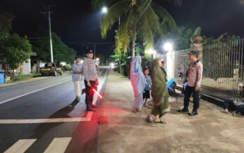 Polsek Lembar Perketat Keamanan Masjid Saat Tarawih di Ramadan 2025