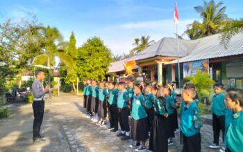 Serunya Pocil di Lombok Barat, Anak SD Dilatih Tertib Lalu Lintas!