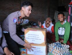 Jelang Ramadhan, Sat Lantas Polres Sumbawa Barat Terus Lakukan Cooling System Beri Bantuan ke Masyarakat