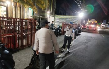 Tarawih di Batulayar Makin Aman, Polisi Turun Langsung