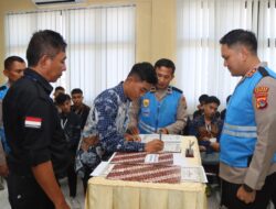 Polres Sumbawa Gelar Penandatanganan Pakta Integritas & Pengambilan Sumpah Penerimaan Terpadu Anggota Polri T.A. 2025