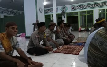 Polsek Pajo Gelar Tarawih Keliling, Pererat Silaturahmi dan Jaga Keamanan Ramadan