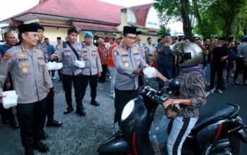 Berbagi Takjil dan Perkuat Kemitraan, Polri dan Media NTB Isi Ramadhan dengan Kebersamaan