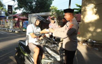 Indahnya Berbagi: Polres Dompu Tebar Kebaikan di Bulan Suci Ramadhan