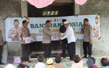 Kapolres Dompu Salurkan Bantuan Sosial untuk Pembangunan Masjid An-Nur Desa Woko