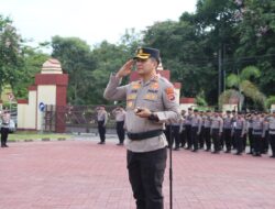 Kapolres Sumbawa Pimpin Upacara Hari Kesadaran Nasional Dan Pemberian Reward Anggota Berprestasi