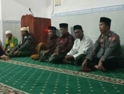 Kehangatan Malam Nuzulul Qur’an: Bhabinkamtibmas Desa Malaju Hadiri Peringatan Penuh Makna