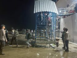 Pos Terpadu Idul Fitri 2025 Pelabuhan Bima Laksanakan Pengamanan Arus Mudik Menggunakan KM. Wilis