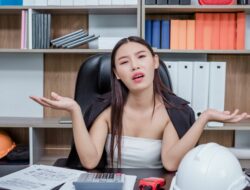 Jangan Percaya! 5 Mitos Karir Ini Hanya Menyesatkan Generasi Z