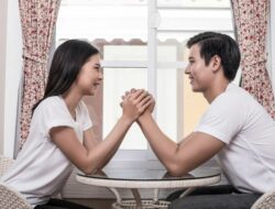 Dia Bukan Cuma Pacar! 12 Tanda Kuat Dia Jodoh yang Kamu Cari