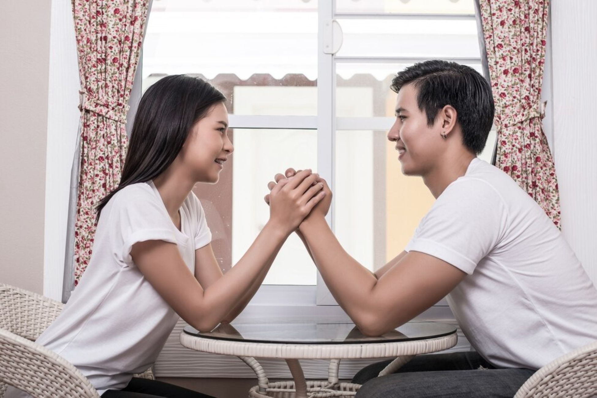 Dia Bukan Cuma Pacar! 12 Tanda Kuat Dia Jodoh yang Kamu Cari