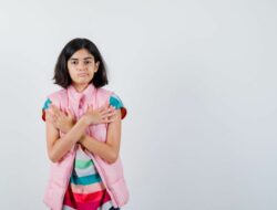 Gawat! Anak Gadis Puberitas Dini Cepat Dewasa, Salah Siapa?