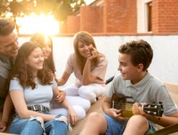 Parenting Gen Z! Jangan Lakukan Ini Jika Tak Mau Anak Menjauh