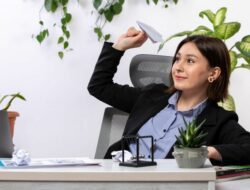 Gaji Kok Gak Naik-Naik? Cek 20 ‘Dosa’ Kecil yang Bikin Bos Ilfeel!