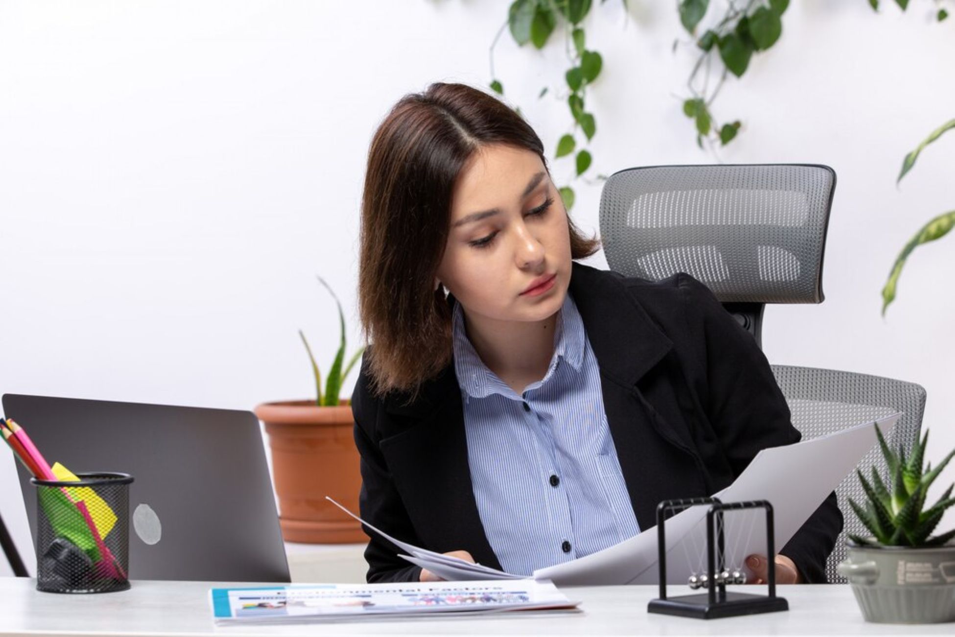 Aturan Kantor Ini Bikin Karyawan Makin Produktif atau Malas?