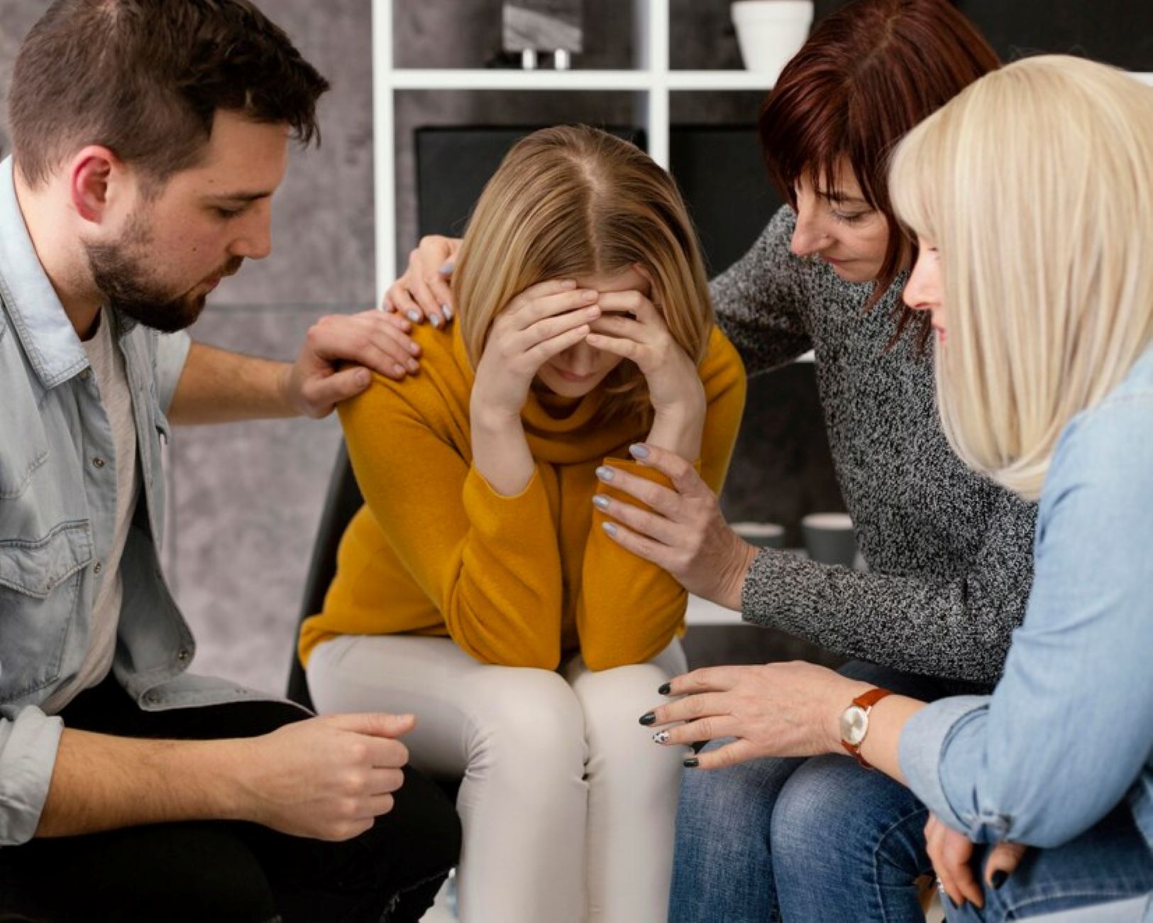 Orang Tua Toxic? Ini 10 Tanda Trauma Masa Kecilmu!