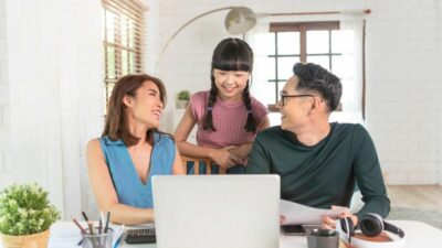 Kerja Gila, Keluarga Bubar? Ini Solusi Cerdasnya!