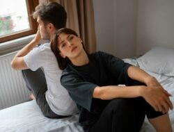 Mengalah Demi Cinta? 15 Bukti Istri Sebenarnya Sedang Tersakiti!